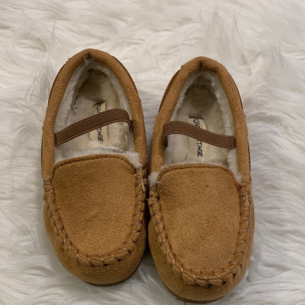 Crown Vintage Tan Kids Slippers with Faux Fur